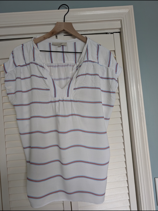 LOFT Tops - LOFT White Tee with Blue and Red Stripes